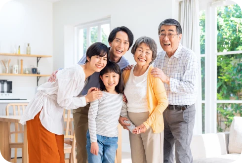 笑顔の家族写真